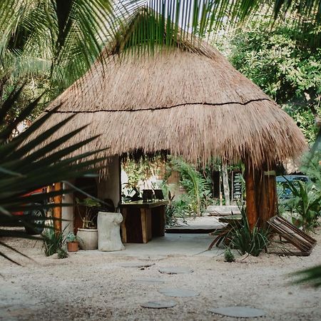 Akkuun Tulum - Adults Only Hotel Exterior photo